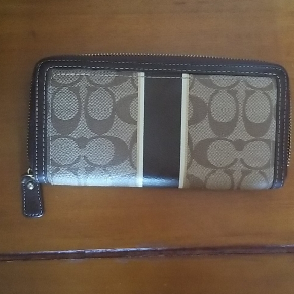Coach wallet - Picture 7 of 7